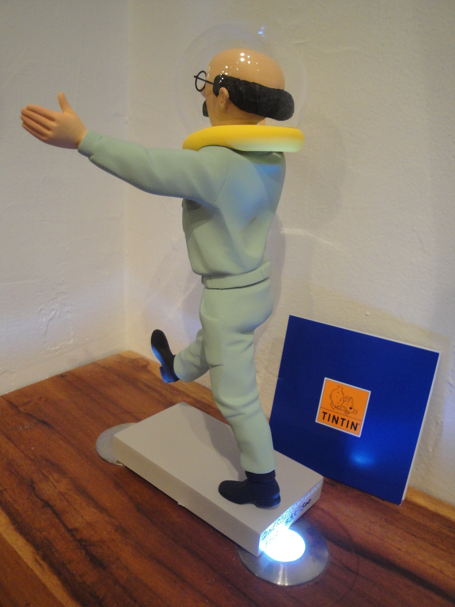 Hergé statuette Le Professeur Tournesol collection privilège