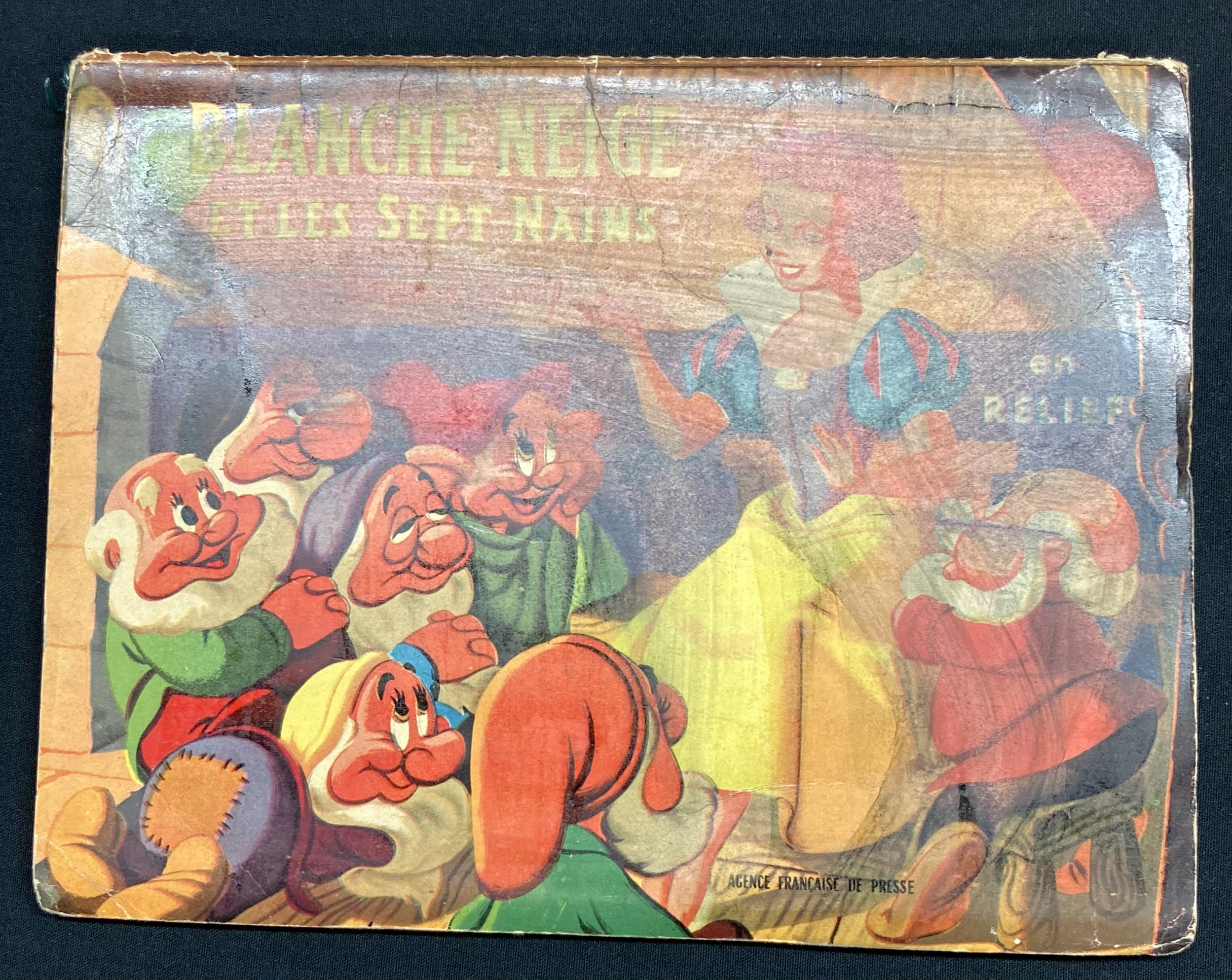 Walt Disney - Blanche neige et les sept nains pop up - Amazonie BD