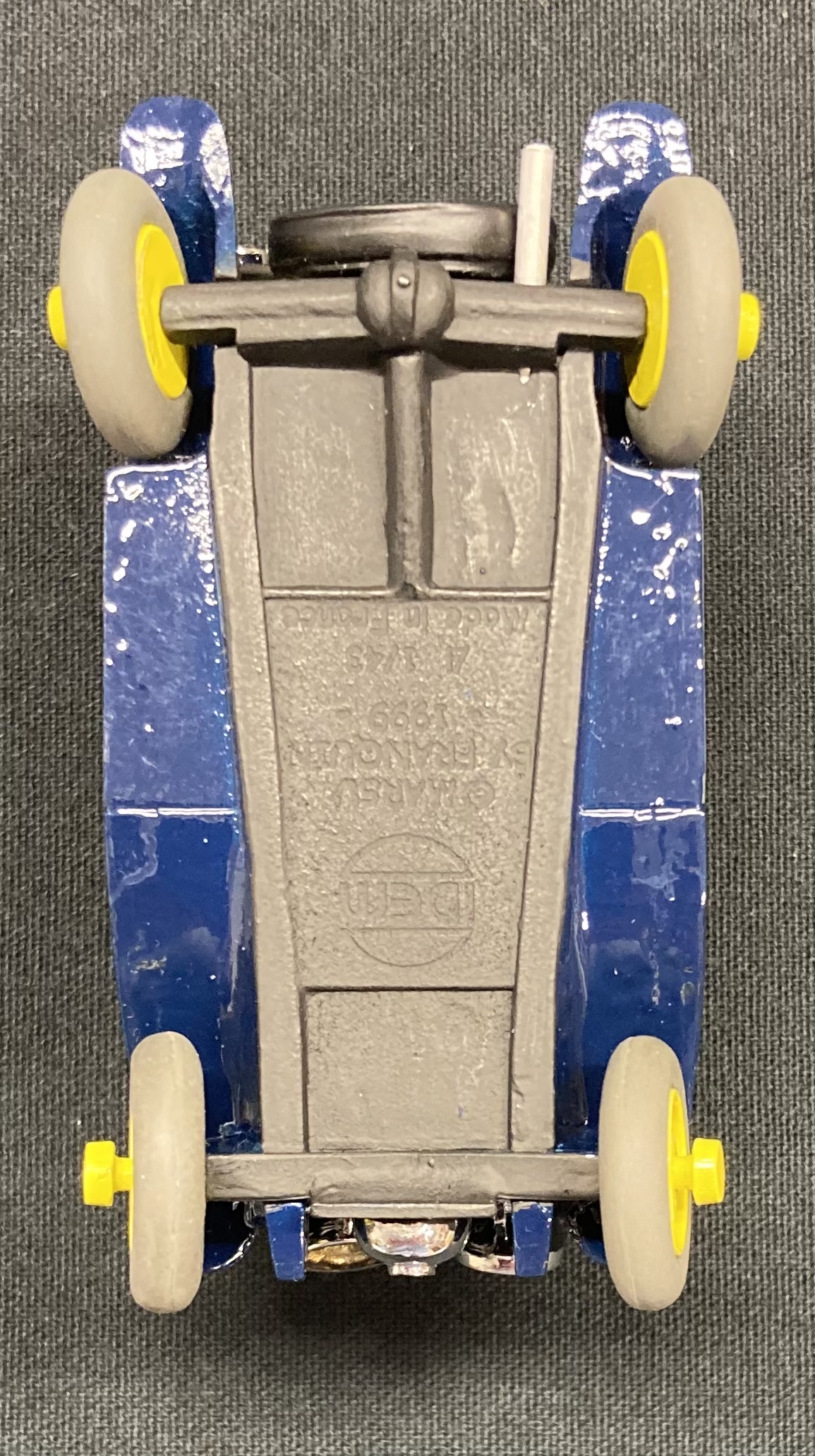 Idem - Franquin - Voiture de Gaston - 1:43e - Amazonie BD