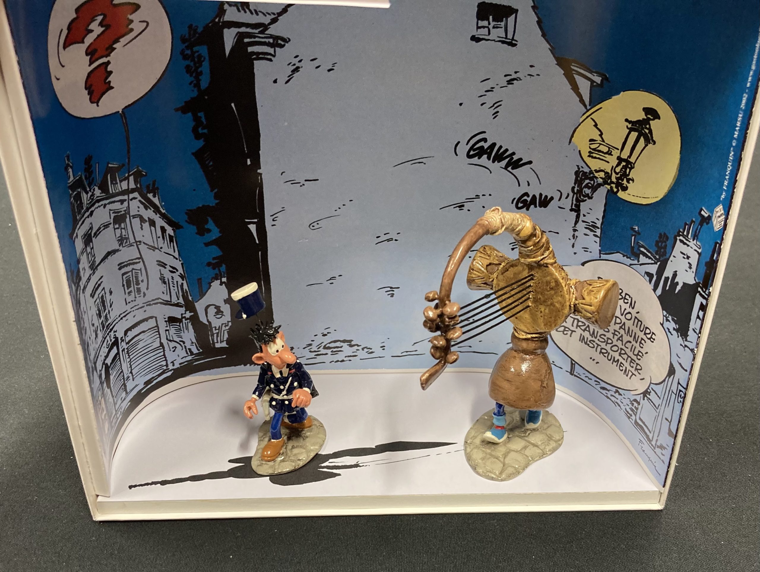 Pixi – Franquin – Gaston portant son gaffophone et Longtarin - Amazonie BD