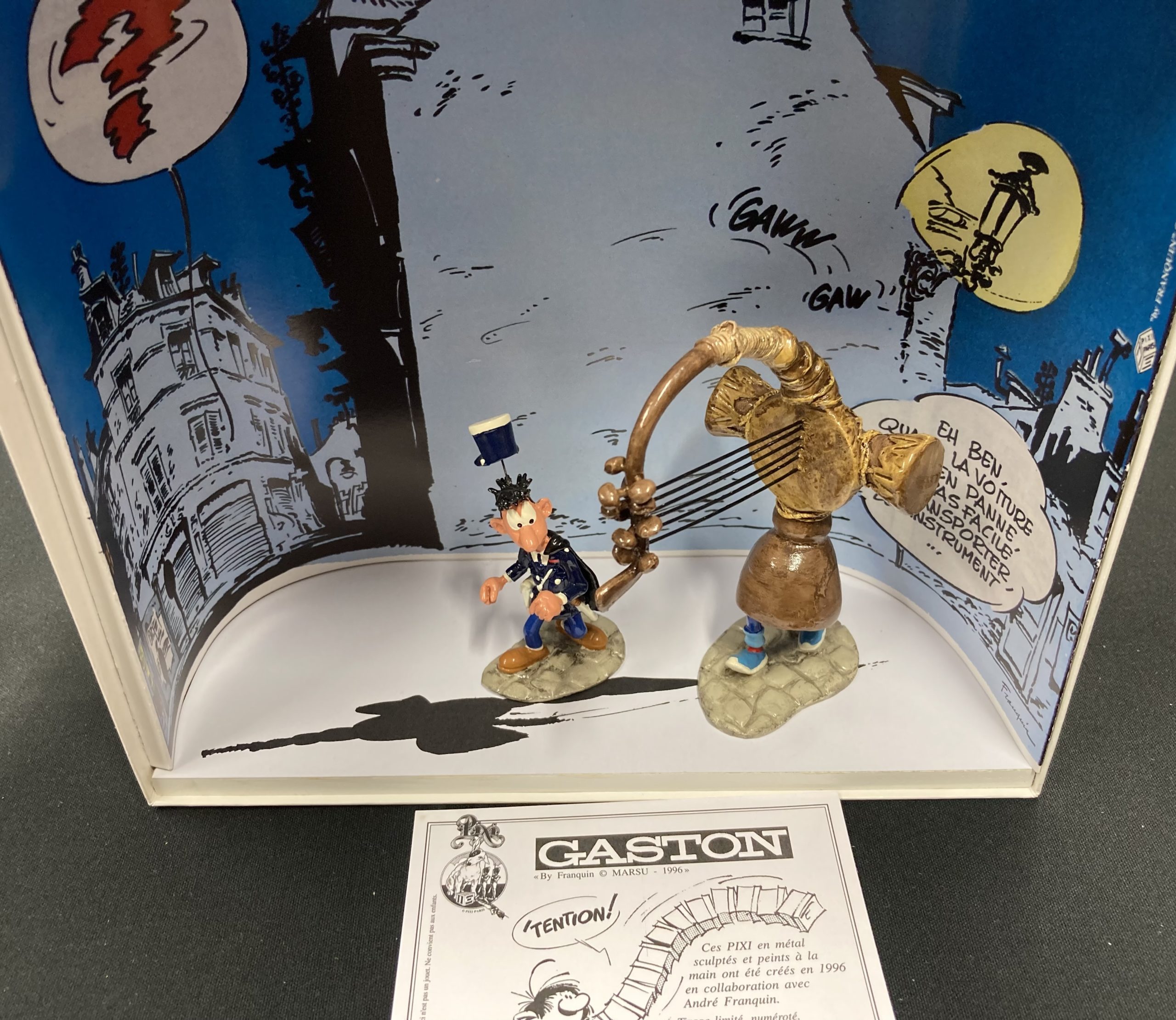 Pixi – Franquin – Gaston portant son gaffophone et Longtarin - Amazonie BD