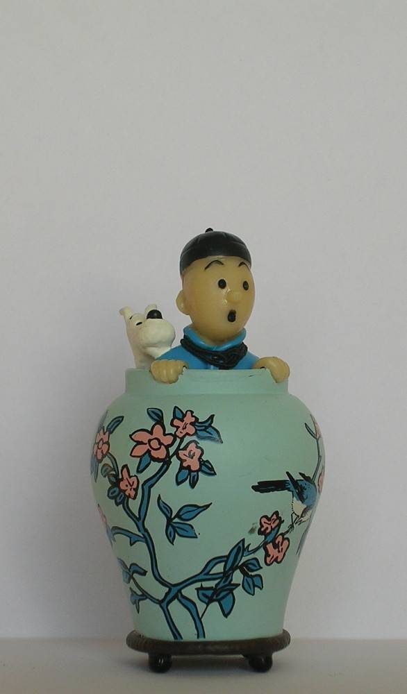 Hergé Tintin – Figurine porte clés Tintin et Milou dans la potiche (2004)