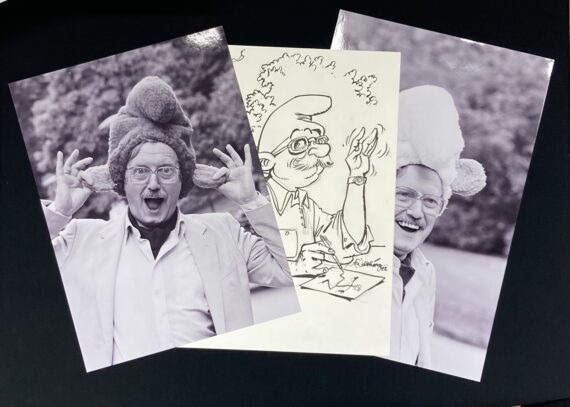 Walthéry & Peyo - Dessin original en hommage à Peyo + 2 photos argentiques (2022)